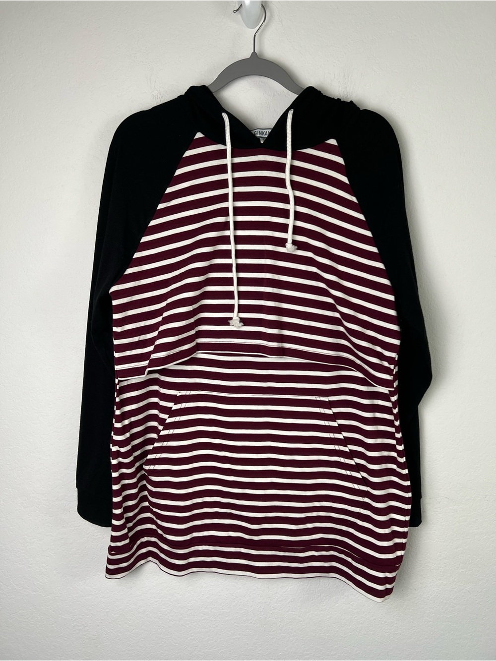 Ginkana Nursing Hoodie Tee Shirt Black Maroon White Striped Vacation Casual